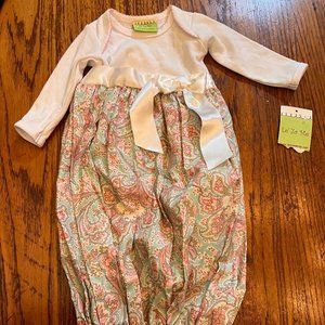 Lezame NWT onsie o/S smocked
